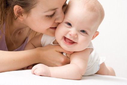 http://www.bebe-ange.com/images/insert/image/la-vie-de-bebe/psychologie/instinct-maternel.jpg